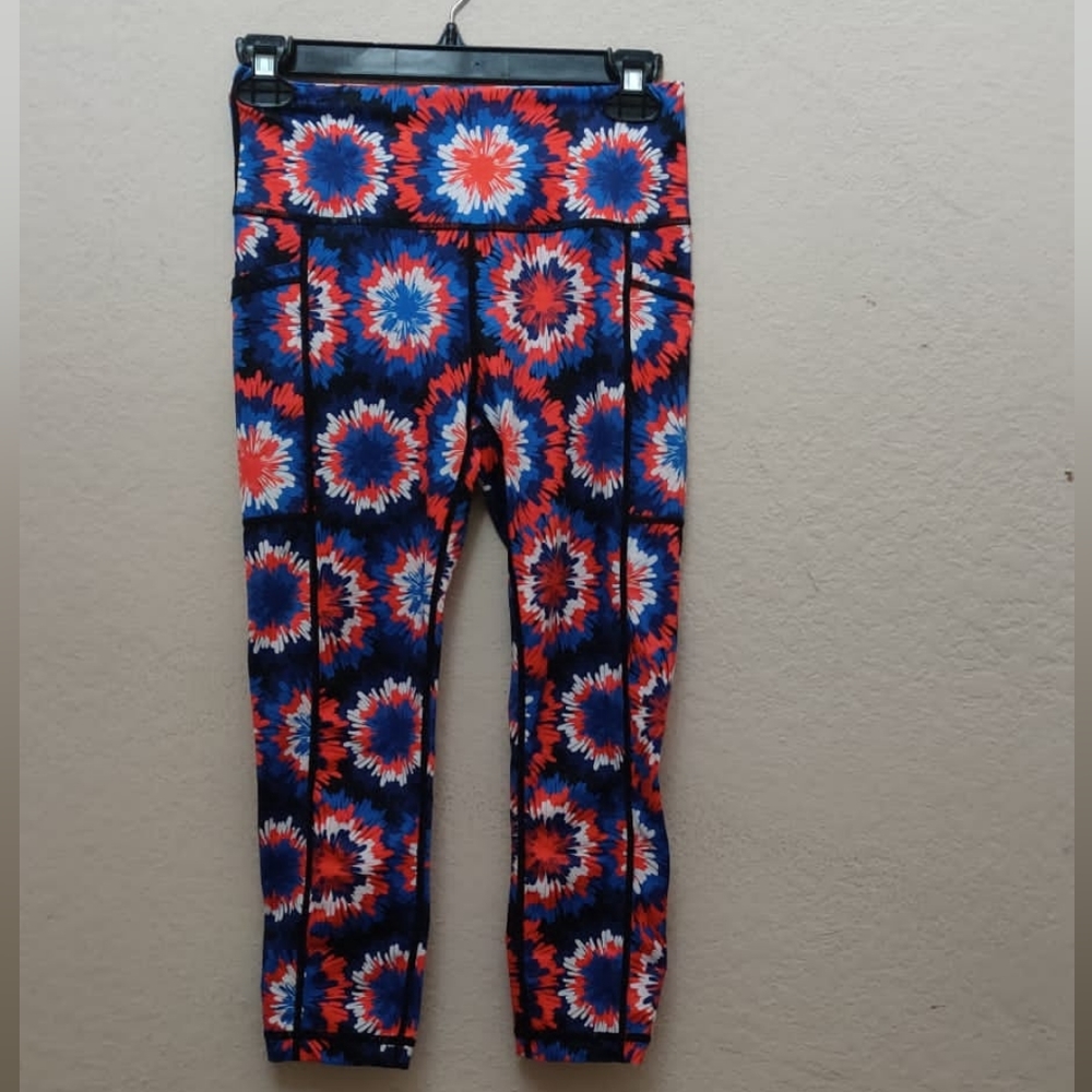 Constantly Varied Gear Fireworks NWOT XS Leggings Capris